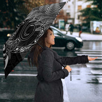 New Zealand Lizard Umbrella Silver Fern Aotearoa Maori - Polynesian Pride