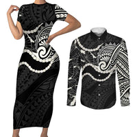 Aloha Hawaii Kalo Pikake Lei Couples Matching Short Sleeve Bodycon Dress and Long Sleeve Button Shirt Chest Tattoo Black Hawaiian Pattern