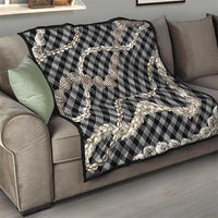 Black Aloha Hawaii Shell Lei Quilt Palaka Hebrew Cone Honey Cowrie Elegant Curves - Polynesian Pride