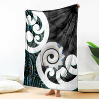 Aotearoa Koru Blanket Cyan Maori Paua Shell Mix Silver Fern