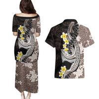 Brown and Black Hawaii Shark Tattoo Couples Matching Puletasi and Hawaiian Shirt Puakenikeni Lei Plumeria Polynesian Pattern - Polynesian Pride
