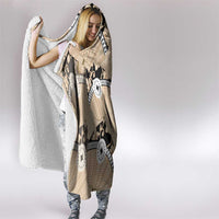 Bula Fiji Iri Buli Hooded Blanket Woven Fan With Fijian Tapa