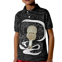 Black New Zealand Eel Kid Polo Shirt Aotearoa Maori Tuna With Kotiate Weapon LT14 Kid Black - Polynesian Pride