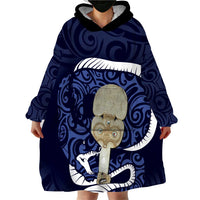 Blue New Zealand Eel Wearable Blanket Hoodie Aotearoa Maori Tuna With Kotiate Weapon LT14 - Polynesian Pride