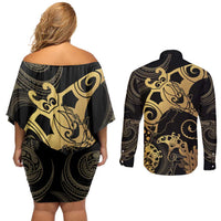 Black And Gold Aotearoa Whai Couples Matching Off Shoulder Short Dress and Long Sleeve Button Shirt NZ Stingrays Maori Curves Style