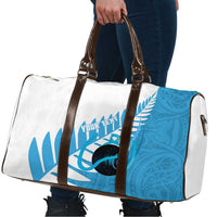 New Zealand Lawn Bowls Prostate Cancer Custom Travel Bag Aotearoa Maori Silver Fern Blue Ribbon - Polynesian Pride