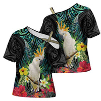 Sulphur-crested Cockatoo New Zealand Cross Shoulder Shirt Paua Shell Aotearoa Maori Tropical Flowers - Polynesian Pride