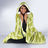 Lime Green Hawaii Kalo Palaka Motifs Hooded Blanket Hawaiian Taro Leaves Elegant Vibes - Polynesian Pride