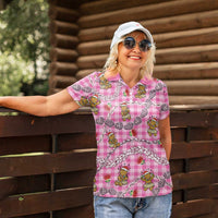 Pink Palaka Hawaii Mele Kalikimaka Women Polo Shirt Ohia Lehua Shell Leis Funny Gingerbread Santa - Polynesian Pride