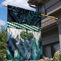 Turquoise Traditional Cloak Aotearoa Garden Flag Maori Paua Shell Korowai Pattern LT14 - Polynesian Pride