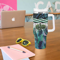 Turquoise Traditional Cloak Aotearoa Tumbler With Handle Maori Paua Shell Korowai Pattern LT14 - Polynesian Pride