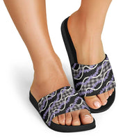 Black Hawaii Palaka Honohono Pikake Slide Sandals Hawaiian Orchid Lei Polynesian Pattern - Polynesian Pride