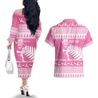 New Zealand Christmas Rugby Personalised Couples Matching Off The Shoulder Long Sleeve Dress and Hawaiian Shirt Meri Kirihimete All Black Maori Pink Version - Polynesian Pride
