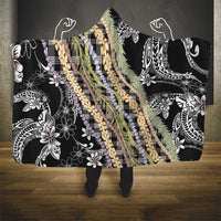 Black Palaka Hawaii Leis Hooded Blanket Hawaiian-plaid Elegant Tropical Vibes - Polynesian Pride