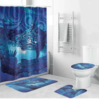 Kuri New Zealand Matariki Bathroom Set Aotearoa Dog Waka Maori New Year Galaxy Vibes LT14 Bathroom Set (4 pcs) Blue - Polynesian Pride
