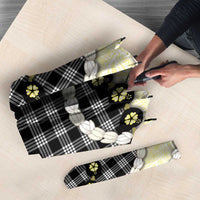 Black Palaka Hawaii Umbrella Kukui Nut Pikake Lei Hawaiian Tapa Pattern - Polynesian Pride