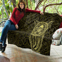 New Zealand Skull Darts Quilt Aotearoa Maori Chest Tattoo Stylized Gold - Polynesian Pride