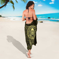New Zealand Skull Darts Sarong Aotearoa Maori Chest Tattoo Stylized Gold - Polynesian Pride