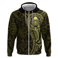 New Zealand Skull Darts Zip Hoodie Aotearoa Maori Chest Tattoo Stylized Gold - Polynesian Pride