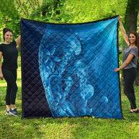 Blue Gradient Polynesia Jellyfish Quilt Plumeria Polynesian Tattoo Glowing Vibes