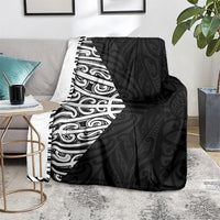 Black New Zealand Puhoro Maori Tattoo Blanket