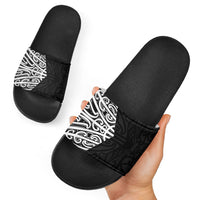 Black New Zealand Puhoro Maori Tattoo Slide Sandals