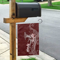 Oxblood Hawaii Garden Flag Hammerhead Shark Tattoo Curve Polynesian - Polynesian Pride