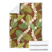 Brown Hawaii Plumeria Lei With Tropical Leaves Blanket