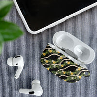 Hawaiian Pikake Maile Lei AirPods Case Tiare Hibiscus Kalo Palapalai Leaf Black LT19 - Polynesian Pride