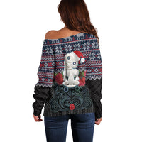 New Zealand Hei Tiki Christmas In July Off Shoulder Sweater Pohutukawa Santa Xmas Polynesian Pattern