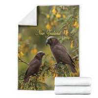 New Zealand Kaka Bird Blanket Kowhai Flower Landscape Style