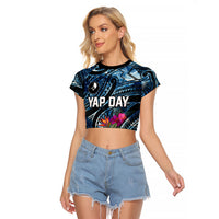 Yap Day Island Floral Tribal Heritage Raglan Cropped T Shirt Micronesian Hibiscus Pattern Polynesian Tattoo Blue Art