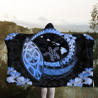 Hawaii Turtle Hibiscus Map Polynesian Hooded Blanket Blue - AH - Polynesian Pride
