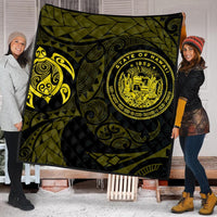 Hawaiian Coat Of Arms Turtle Polynesian Premium Quilts Yellow AH - Polynesian Pride