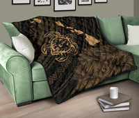 Hawaii Sea Turtle Is Swimming Toward Premium Quilt Gold - Polynesian Pride