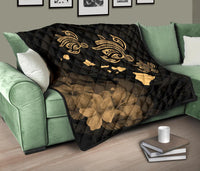 Hawaii Hibiscus Map Polynesian Ancient Turtle Gold Premium Quilt - Polynesian Pride