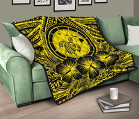 Hawaii Premium Quilt - Hawaii Map Honu Hibiscus Yellow Polynesian Premium Quilt - Polynesian Pride