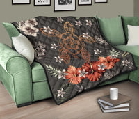 Hawaii Turtle Polynesian Hibiscus Kanaka Style Tropical - Premium Quilt AH - Polynesian Pride