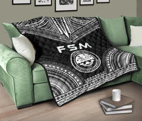 Federated States Of Micronesia Premium Quilt - FSM Seal Polynesian Chief Black Version - Polynesian Pride