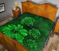 Hawaiian Map Turtle Hibiscus Vintage Polynesian Premium Quilt Green - Polynesian Pride
