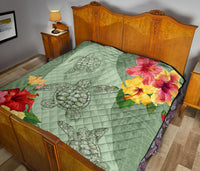 Hawaii Turtle Hibiscus Premium Quilt - Tink Style - Polynesian Pride