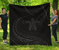 Hawaii Turtle Hibicus Premium Quilt - Frida Style - Grey Grey - Polynesian Pride