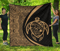 Hawaii Turtle Map Polynesian Premium Quilt - Gold - Circle Style Gold - Polynesian Pride