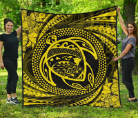 Hawaiian Kanaka Honu Hibiscus Tornando Yellow Polynesian Premium Quilt Yellow - Polynesian Pride