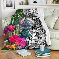Palau Custom Personalised Premium Blanket White - Turtle Plumeria Banana Leaf Crest - Polynesian Pride