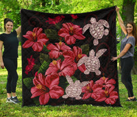 Hawaii Red Hibiscus Turtle Premium Quilt - AH - Ray Style Black - Polynesian Pride