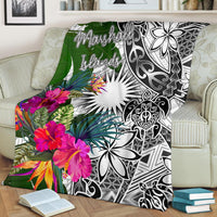 Marshall Islands Premium Blanket White - Turtle Plumeria Banana Leaf - Polynesian Pride