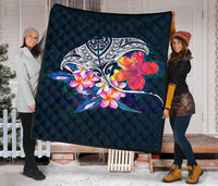 Polynesian Premium Quilt - Manta Ray And Hibiscus - Polynesian Pride