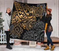 Tonga Polynesian Premium Quilt - Gold Turtle Flowing - Polynesian Pride