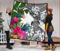 Nauru Premium Quilt White - Turtle Plumeria Banana Leaf - Polynesian Pride